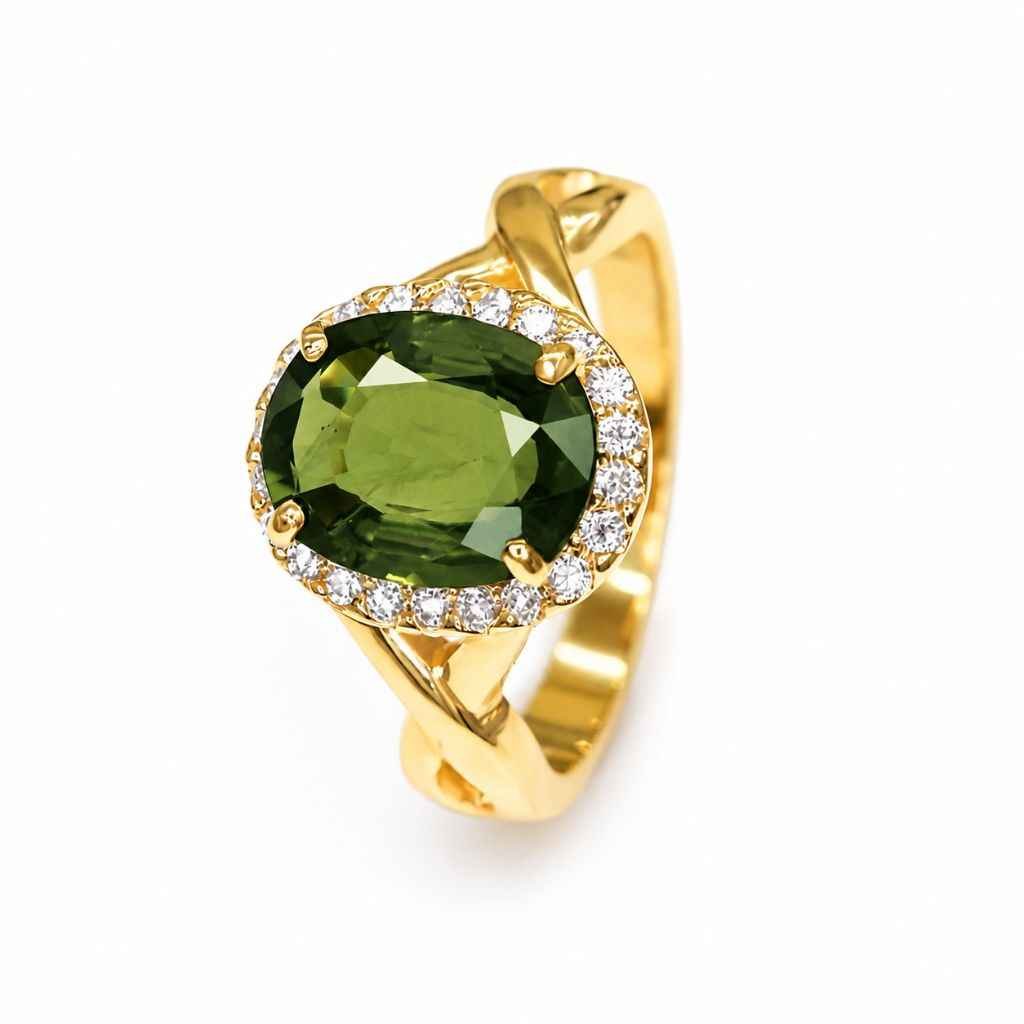 Enchanting Green Sapphire Halo Diamond Ring in 14K Yellow Gold