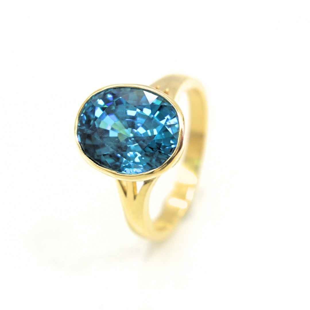 Natural Blue Zircon Gold Ring - Aurora Zircon 18K Gold Beauty
